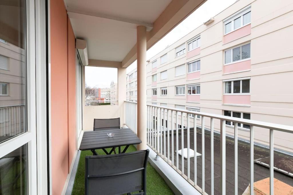 Cabana & Le Grand Appartement Lumineux Mâcon المظهر الخارجي الصورة